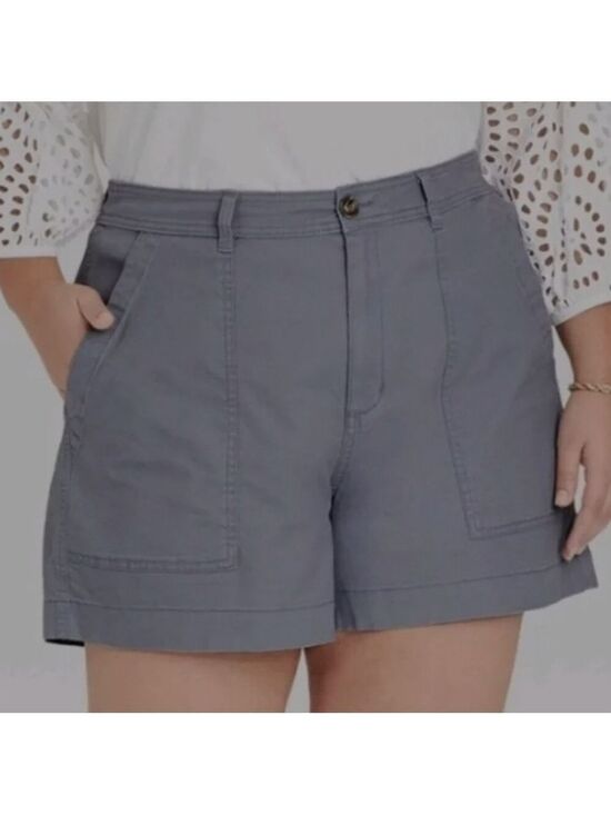 a new day Pants - a new day Women's Gray Cargo Shorts NWT 18